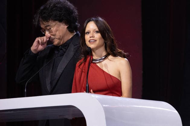 22nd Marrakech International Film Festival Day 9 nb Jenna Ortega attends the closing ceremony during day 9 of the 22nd Marrakech International Film Festival on December 06, 2025 in Marrakech, Maroc. Photo by Nasser Berzane ABACAPRESS.COM Marrakech  Copyright: xBerzanexNasser ABACAx