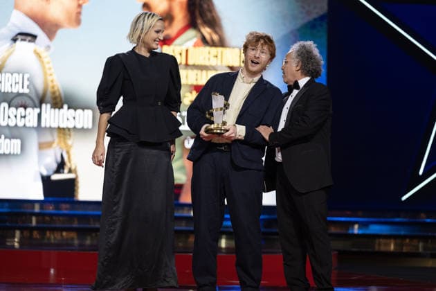 22nd International Marrakech Film Festival MARRAKECH, MOROCCO – DECEMBER 6: French director Julia Ducournau (L), British director Oscar Hudson (C) and Moroccan director Hakim Belabbes (R) pose on stage during the 22nd International Marrakech Film Festival awards ceremony on December 6, 2025, in Marrakech, Morocco. Abu Adem Muhammed Anadolu Marrakech Morocco. Editorial use only. Please get in touch for any other usage.  Copyright: x2025xAnadoluxAbuxAdemxMuhammedx