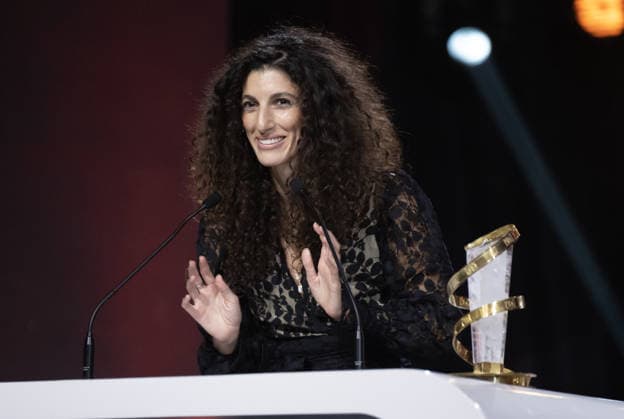 22nd International Marrakech Film Festival MARRAKECH, MOROCCO – DECEMBER 6: Singer-songwriter Jehan Barbur, who won the Jury Award for her film Baba and Gaddafi, delivers a speech during the 22nd International Marrakech Film Festival awards ceremony on December 6, 2025, in Marrakech, Morocco. Abu Adem Muhammed Anadolu Marrakech Morocco. Editorial use only. Please get in touch for any other usage.  Copyright: x2025xAnadoluxAbuxAdemxMuhammedx