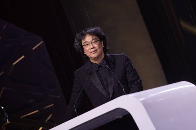 22nd Marrakech International Film Festival Day 9 nb Bong Joon-ho attends the closing ceremony during day 9 of the 22nd Marrakech International Film Festival on December 06, 2025 in Marrakech, Maroc. Photo by Nasser Berzane ABACAPRESS.COM Marrakech  Copyright: xBerzanexNasser ABACAx