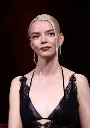 Anya Taylor Joy at the closing ceremony of the 22nd Marrakech International Film Festival, Morocco, on December 6, 2025 Dominique Jacovides Bestimage Closing ceremony of the 22nd Marrakech International Film Festival, Morocco, on December 6, 2025 Marrakech Morocco  Copyright: xDOMINIQUExJACOVIDESx xBESTIMAGExDOMINIQUExJACOVIDESx xBESTIMAGEx