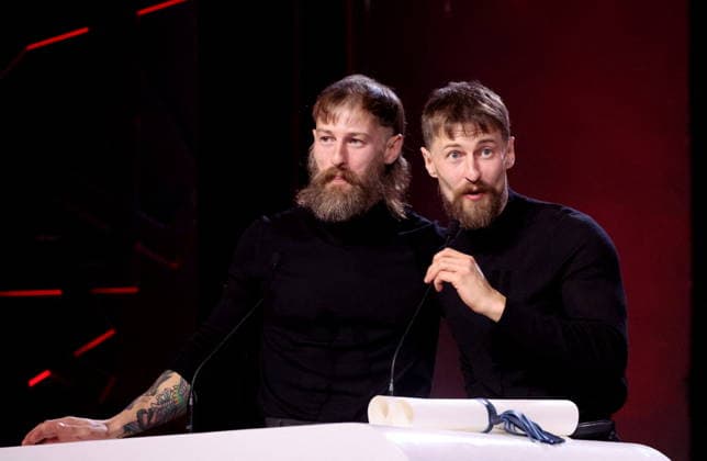 Elliott Tittensor and Luke Tittensor, Best Actor Award at the closing ceremony of the 22nd Marrakech International Film Festival, Morocco, on December 6, 2025 Dominique Jacovides Bestimage Closing ceremony of the 22nd Marrakech International Film Festival, Morocco, on December 6, 2025 Marrakech Maroc  Copyright: xDOMINIQUExJACOVIDESx xBESTIMAGExDOMINIQUExJACOVIDESx xBESTIMAGEx