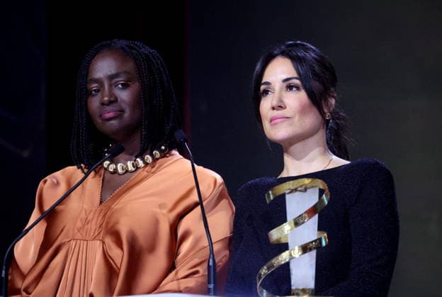Aïssa Maïga et Erige Sehiri, Etoile dOr lors de la cérémonie de clôture de la 22ème édition du Festival International du Film de Marrakech, Maroc, le 6 décembre 2025 Dominique Jacovides Bestimage Closing ceremony of the 22nd Marrakech International Film Festival, Morocco, on December 6, 2025 Marrakech Maroc  Copyright: xDOMINIQUExJACOVIDESx xBESTIMAGExDOMINIQUExJACOVIDESx xBESTIMAGEx