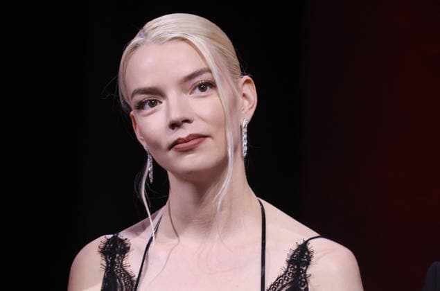 Anya Taylor Joy is seen on stage during the Closing Ceremony during the 22nd Marrakech International Film Festival during the Closing Ceremony during the 22nd Marrakech International Film Festival Marrakech, Morocco 06 12 2025 451320 2025 12 06 MARRAKECH Morocco  Copyright: xRomualdxMeigneuxx xStarfacex STAR_451320_023
