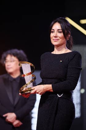 Erige Sehiri speaks on stage after receiving the Étoile D Or for the film Promised Sky during the Closing Ceremony during the 22nd Marrakech International Film Festival Marrakech, Morocco 06 12 2025 451320 2025 12 06 MARRAKECH Morocco  Copyright: xRomualdxMeigneuxx xStarfacex STAR_451320_112