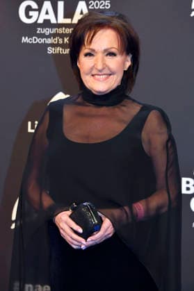 Ute Freudenberg at the 20 McDonald s Benefit Gala in aid of the McDonald s Childrens Aid Foundation at the Eisbach Studios in Munich, 06 12 2025 Foto:xB.xInsingerx xFuturexImagex mcdonalds_5212