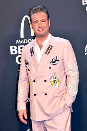 Sasha as Dick Brave at the 20 McDonald s Benefit Gala in favor of the McDonald s Childrens Aid Foundation at the Eisbach Studios Munich, 06 12 2025 Foto:xB.xInsingerx xFuturexImagex mcdonalds_5238