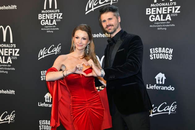 Jana Schölermann with husband Thore Schölermann at the 20 McDonald s Benefit Gala in aid of the McDonald s Childrens Aid Foundation at the Eisbach Studios in Munich, 06 12 2025 Foto:xB.xInsingerx xFuturexImagex mcdonalds_5260