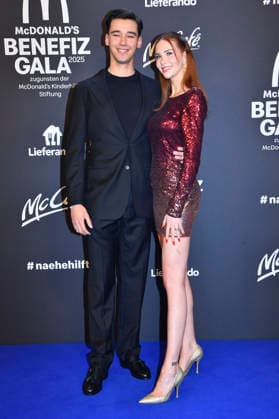 Diego Pooth with girlfriend Louisa Büscher at the 20 McDonald s Benefit Gala in aid of the McDonald s Childrens Aid Foundation at the Eisbach Studios in Munich, 06 12 2025 Foto:xB.xInsingerx xFuturexImagex mcdonalds_5306