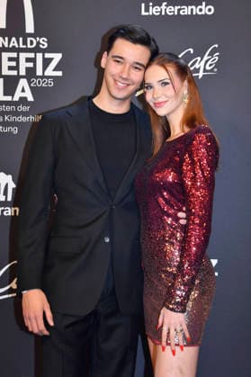 Diego Pooth with girlfriend Louisa Büscher at the 20 McDonald s Benefit Gala in aid of the McDonald s Childrens Aid Foundation at the Eisbach Studios in Munich, 06 12 2025 Foto:xB.xInsingerx xFuturexImagex mcdonalds_5307