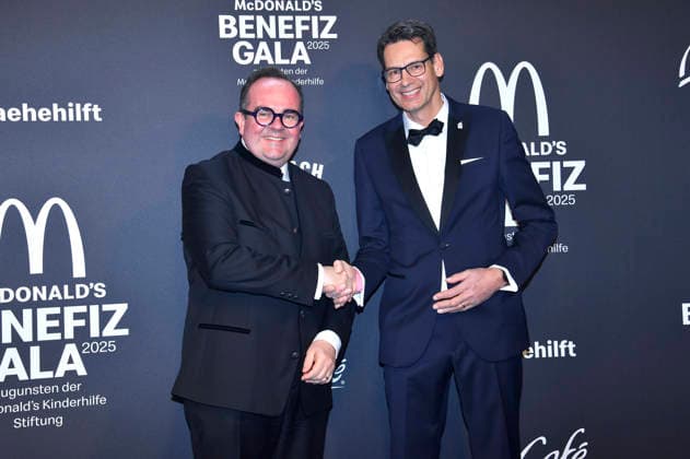Clemens Baumgärtner and Adrian Köstler at the 20 McDonald s Benefit Gala in aid of the McDonald s Childrens Aid Foundation at the Eisbach Studios in Munich, 06 12 2025 Foto:xB.xInsingerx xFuturexImagex mcdonalds_5321