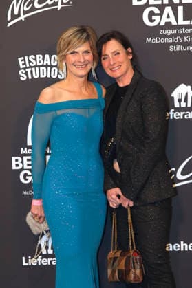 Barbara Hahlweg and Petra Glinski at the 20 McDonald s Benefit Gala in aid of the McDonald s Childrens Aid Foundation at the Eisbach Studios in Munich, 06 12 2025 Foto:xAgenturxWehnertx xGränzdörferx xFuturexImagex mcdonalds_5343