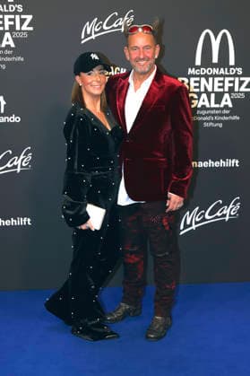 Tom Lehel with wife Dany Lehel at the 20 McDonald s Benefit Gala for the McDonald s Childrens Aid Foundation at the Eisbach Studios in Munich, 06 12 2025 Foto:xAgenturxWehnertx xGränzdörferx xFuturexImagex mcdonalds_5369