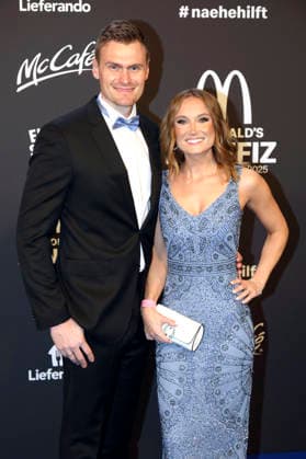 Hannes Ocik with wife Nele Ocik at the 20 McDonald s Benefit Gala in aid of the McDonald s Childrens Aid Foundation at the Eisbach Studios in Munich, 06 12 2025 Foto:xAgenturxWehnertx xGränzdörferx xFuturexImagex mcdonalds_5391