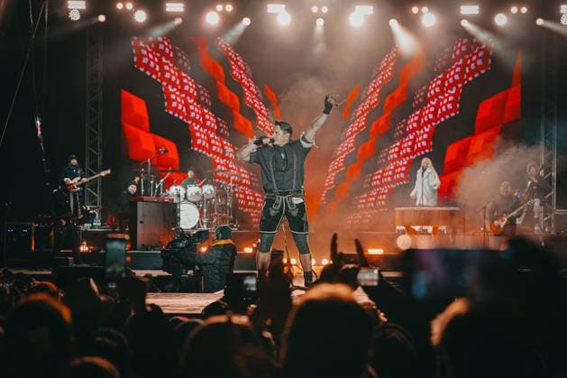 06 12 2025, Flachau, AUT, On the road in Salzburg, Ski Opening 2025, DAY 1, Andreas Gabalier, concert, in the picture Andreas Gabalier,