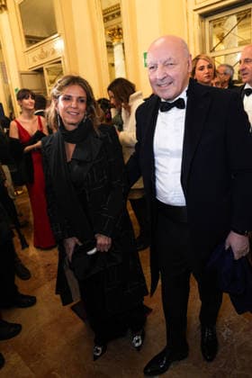 Milan, La Scala Premiere 2025, Guests in the Foyer. Pictured: Giuseppe Marotta  Copyright: xDuilioxPiaggesix xipa-agency.netx xDuilioxPiaggesix IPA_Agency_IPA68887020