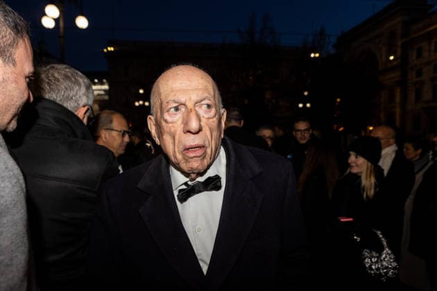 Protests accompany the opening of Italy’s world-famous La Scala opera season MILAN, ITALY – DECEMBER 7: Fedele Confalonieri, President of Mediaset enter Teatro alla Scala to attend the premiere in Milan, Italy, on December 7, 2025. Teatro alla Scala is one of the most famous theaters in the world, and the opera that opens the season is Lady Macbeth of the Mtsensk District by Dmitry Dmitrievich Shostakovich. High-ranking officials from the city, the state, and Italy s social, economic, and cultural circles are in attendance. Andrea Carrubba Anadolu Milan Italy. Editorial use only. Please get in touch for any other usage.  Copyright: x2025xAnadoluxAndreaxCarrubbax