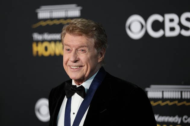 Actor Michael Crawford poses on the red carpet at the Kennedy Honors at the Kennedy Center in Washington, United States, 07 December 2025. Gala in honor of the 2025 Kennedy Center honorees !ACHTUNG: NUR REDAKTIONELLE NUTZUNG!  Copyright: xOctavioxGuzmánx AME6738 20251208-55018768473_1