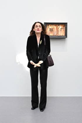 Eva Jospin Two French artists at the pinnacle of their art soon to be exhibited at the Grand Palais December 10, 2025 - March 15, 2026 Claire Tabouret and Eva Jospin The Grand Palais invites artists Eva Jospin and Claire Tabouret to take over two galleries linked by a single entrance On one side, Grottesco, a journey through forests, caves and imaginary architectures on the other, Dun seul souffle ou les coulisses dun projet monumental the future contemporary stained-glass windows of Notre Dame de Paris Lionel Urman Bestimage Two French artists at the height of their powers will soon be exhibiting at the Grand Palais from December 10, 2025, to March 15, 2026 Claire Tabouret and Eva Jospin The Grand Palais invites artists Eva Jospin and Cla  Copyright: xLIONELxURMANxx xBESTIMAGExLIONELxURMANxx xBESTIMAGEx