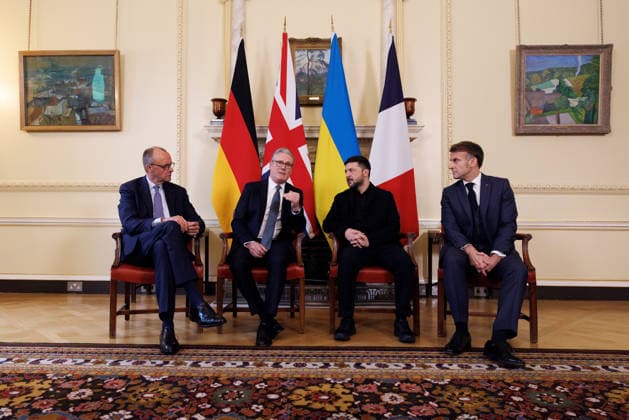 Prime Minister Keir Starmer meets Zelenskyy, Macron and Merz 08 12 2025. London, United Kingdom. Prime Minister Keir Starmer meets Ukrainian President Volodymyr Zelenskyy, French President Emmanuel Macron and German Chancellor Friedrich Merz for a meeting in 10 Downing Street., Credit:Simon Dawson Avalon United Kingdom, Greater London, London, 10 Downing Street  Copyright: xSimonxDawsonx xAvalonx 1057700511