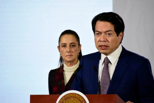 Mexico™s President Claudia Sheinbaum News Conference Mexico™s Minister of Public Education, Mario Delgado Carrillo speaks during a briefing conference at National Palace. on December 8, 2025 in Mexico City, Mexico. (Photo by Luis Barron Eyepix Group) Copyright: xLuisxBarronx xEyepixxGroupx LB_08122025_173826