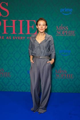 Amazon Premiere Miss Sophie Same Procedure As Every Year Jeannine Michaelsen at the premiere of the Amazon Prime series Miss Sophie Same Procedure As Every Year at Clärchens Ballhaus on 08 12 2025 in Berlin Copyright: xEventpressxKochanx