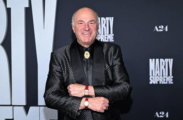˜Marty Supreme™ Los Angeles Premiere Kevin O Leary arriving to the Los Angeles premiere of Marty Supreme™ at the Samuel Goldwyn Theater on December 8, 2025 in Beverly Hills, Ca. Beverly Hills Samuel Goldwyn Theater California USA Copyright: xLisaxOConnor xAFF-USA.COMx