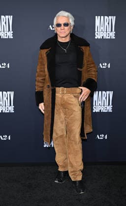 ˜Marty Supreme™ Los Angeles Premiere Baz Luhrmann arriving to the Los Angeles premiere of Marty Supreme™ at the Samuel Goldwyn Theater on December 8, 2025 in Beverly Hills, Ca. Beverly Hills Samuel Goldwyn Theater California USA Copyright: xLisaxOConnor xAFF-USA.COMx