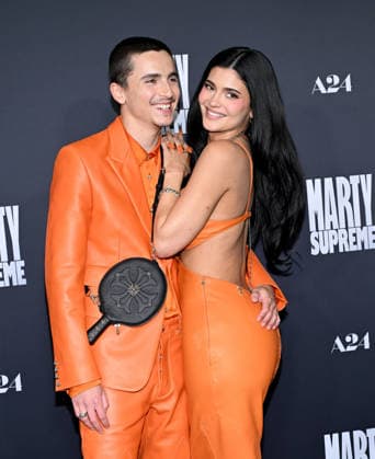 ˜Marty Supreme™ Los Angeles Premiere Timothee Chalamet and Kylie Jenner arriving to the Los Angeles premiere of Marty Supreme™ at the Samuel Goldwyn Theater on December 8, 2025 in Beverly Hills, Ca. Beverly Hills Samuel Goldwyn Theater California USA Copyright: xLisaxOConnor xAFF-USA.COMx