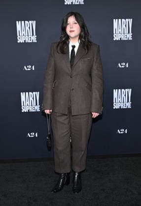 ˜Marty Supreme™ Los Angeles Premiere Lucy Dacus arriving to the Los Angeles premiere of Marty Supreme™ at the Samuel Goldwyn Theater on December 8, 2025 in Beverly Hills, Ca. Beverly Hills Samuel Goldwyn Theater California USA Copyright: xLisaxOConnor xAFF-USA.COMx
