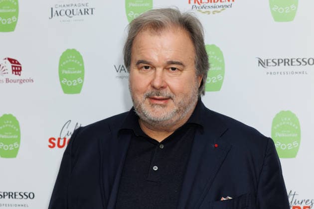 Fou de Patisserie Awards ceremony at the Madeleine theatre Celebrity arrivals on the red carpet Ceremonie des Trophees Fou de Patisserie au theatre de la Madeleine Arrivees des celebrites sur le tapis rouge Pierre Herme 451371 2025 12 08 Paris France  Copyright: xSebastienxFremontx xStarfacex STAR_451371_022