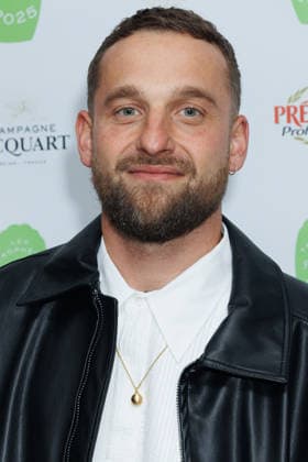Fou de Patisserie Awards ceremony at the Madeleine theatre Celebrity arrivals on the red carpet Ceremonie des Trophees Fou de Patisserie au theatre de la Madeleine Arrivees des celebrites sur le tapis rouge 451371 2025 12 08 Paris France  Copyright: xSebastienxFremontx xStarfacex STAR_451371_084