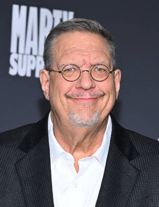 ˜Marty Supreme™ Los Angeles Premiere Penn Jillette arriving to the Los Angeles premiere of Marty Supreme™ at the Samuel Goldwyn Theater on December 8, 2025 in Beverly Hills, Ca. Beverly Hills Samuel Goldwyn Theater California USA Copyright: xLisaxOConnor xAFF-USA.COMx