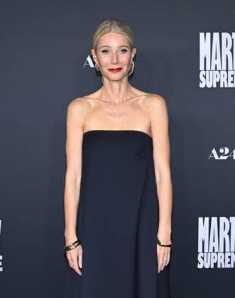 ˜Marty Supreme™ Los Angeles Premiere Gwyneth Paltrow arriving to the Los Angeles premiere of Marty Supreme™ at the Samuel Goldwyn Theater on December 8, 2025 in Beverly Hills, Ca. Beverly Hills Samuel Goldwyn Theater California USA Copyright: xLisaxOConnor xAFF-USA.COMx