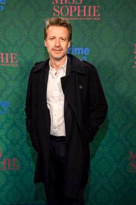 ABBberlin Max von Pufendorf actor on the blue carpet at the cinema premiere of the Amazon prime series of MISS SOPHIE SAME PROCEDURE AS EVERY YEAR at Claerchens Ballhaus on 08 12 2025 Berlin Berlin Germany