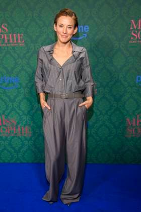 ABBberlin Jeannine Michaelsen actress on the blue carpet at the cinema premiere of the Amazon prime series of MISS SOPHIE SAME PROCEDURE AS EVERY YEAR at Claerchens Ballhaus on 08 12 2025 Berlin Berlin Germany