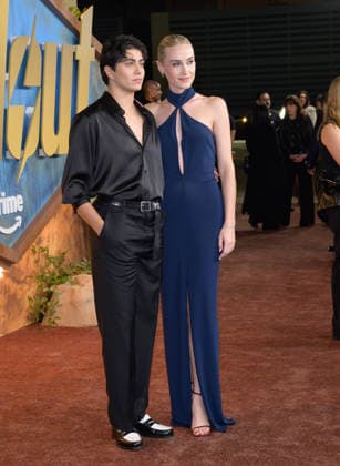 Fallout Premiere - Los Angeles, USA LOS ANGELES, USA. December 08, 2025: Xelia Mendes-Jones & Annabel O Hagan at the season 2 premiere of Fallout at the Academy Museum. Los Angeles CA USA  Copyright: xPaulxSmith Featureflashx