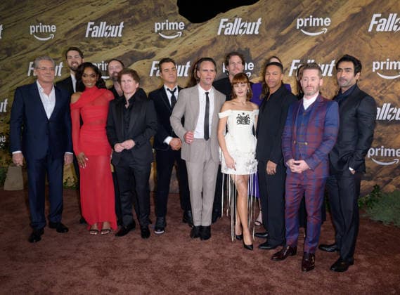 Fallout Premiere - Los Angeles, USA LOS ANGELES, USA. December 08, 2025: Walton Goggins, Kumail Nanjiani, Macaulay Culkin, Aaron Moten, Athena Wickham, James Altham, Lisa Joy, Justin Theroux, Kyle MacLachlan, Jon Daly, Jonathan Nolan, Todd Howard, Ella Purnell, Geneva Robertson-Dworet & Frances Turner at the season 2 premiere of Fallout at the Academy Museum. Los Angeles CA USA Copyright: xPaulxSmith Featureflashx
