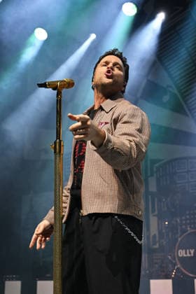 Olly Murs performing at Forum in London LONDON, ENGLAND - DECEMBER 08: Olly Murs performing at Forum, Kentish Town on December 08, 2025 in London, England. CAP MAR MAR Great Britain Copyright: xMartinxHarris CapitalxPicturesx