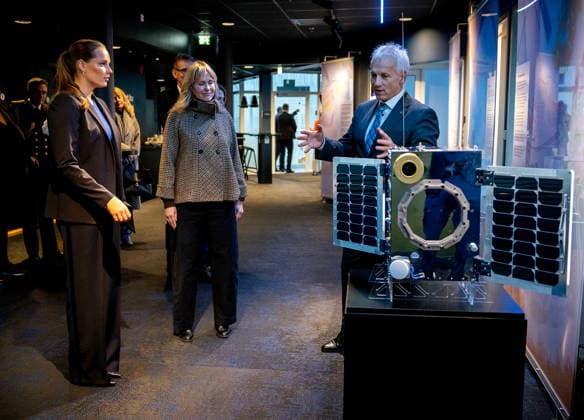 09-12-2025 Norway Princess Ingrid Alexandra visits the Norwegian Space Agency in Oslo. Â  Copyright: xPPEx