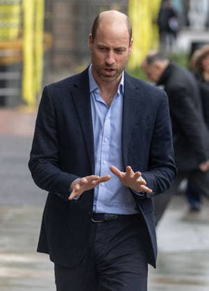 December 9, 2025, London, England, United Kingdom: Prince of Wales WILLIAM arrives at Centrepoint Offices in east London to mark 20th anniversary as patron. London United Kingdom - ZUMAs262 20251209_zip_s262_006 Copyright: xTayfunxSalcix