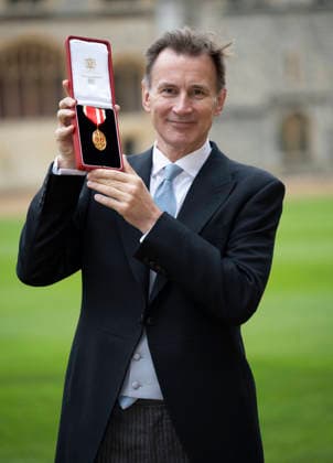 . 09 12 2025. Windsor , United Kingdom. Sir Jeremy Hunt with his knighthood after an Investiture at Windsor Castle, United Kingdom.  xStephenxLockx xi-Imagesx IIM-26443-0014