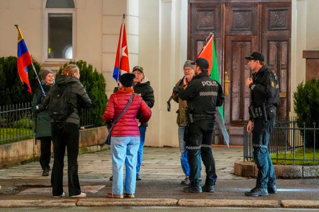 Nobel Peace Prize 2025 Oslo, Norway 20251209 The police are in contact with demonstrators from Latin American gro  Copyright: xLisexAserudxx xNTBx