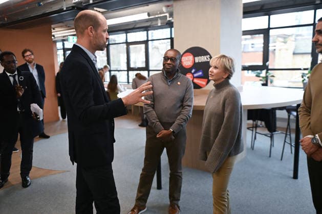 Prince of Wales visits Centrepoint s new offices in London to mark 20th anniversary of patronage, 09 December 2025 London, UK, 09 December 2025: London, UK, 09 December 2025: William, Prince of Wales, Patron of Centrepoint visits the charity s new offices in London to mark his 20th anniversary as their Patron. Centrepoint is one of His Royal Highness s longest Patronages, having taken over from his mother Princess Diana. Accompanied by Seyi Obakin OBE, CEO Centrepoint and Centrepoint ambassador Lisa Maxwell., Credit:Eddie Mulholland Avalon UK, London  Copyright: xEddiexMulhollandx xAvalonx 1057917976