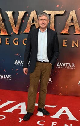Premiere of the film Avatar Fire and Ashes Ramón Arangüena attends the premiere of the new Avatar Fire and Ashes which celebrates its premiere at Kinepolis Ciudad de la Imagen, on December 9, 2025, in Madrid Spain With Avatar Fire and Ashes, James Cameron takes audiences back to Pandora in an immersive new adventure featuring Marine turned Na vi leader Jake Sully Sam Worthington, Na vi warrior Neytiri Zoe Saldana and the Sully family CINEMA PREMIERE PEOPLE FILM José Madrid Madrid Espana  Copyright: xJosÃ xOlivax 7159198