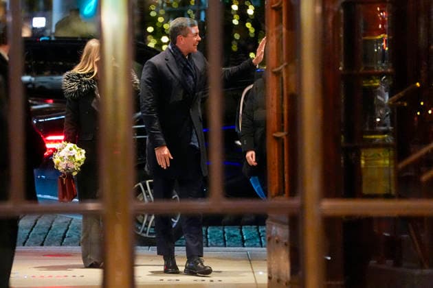 Nobel Peace Prize 2025 Oslo, Norway 20251209 Paraguayan President Santiago Pena and First Lady Leticia Ocampos arrive at the Grand Hotel in Oslo on Tuesday evening The Venezuelan opposition  Copyright: xLisexAserudxx xNTBx