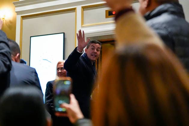 Nobel Peace Prize 2025 Oslo, Norway 20251209 Paraguayan President Santiago Pena, and First Lady Leticia Ocampos arrive at the Grand Hotel in Oslo on Tuesday evening The Venezuelan opposition  Copyright: xLisexAserudxx xNTBx