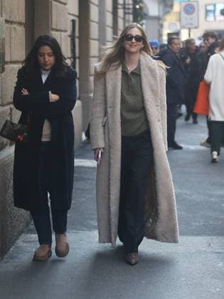 Milan, Photo by Paolo Della Bella. Chiara Ferragni with friends strolling through the fashion district.  Copyright: xPaoloxDellaxBellax xipa-agency.netx xPAOLOxDELLAxBELLAx IPA_Agency_IPA68970002