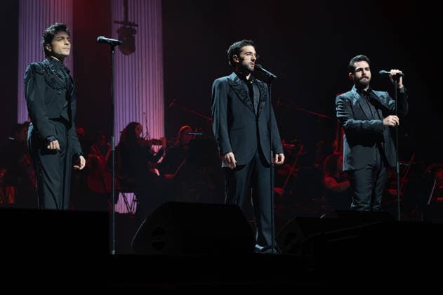 Il Volo perform at Movistar Arena in Madrid, Spain - 09 Dec 2025 (L-R) Gianluca Ginoble, Piero Barone and Ignazio Boschetto from Il Volo perform at Movistar Arena in Madrid. Madrid Spain Copyright: xAtilanoxGarciax xSOPAxImagesx photo02738