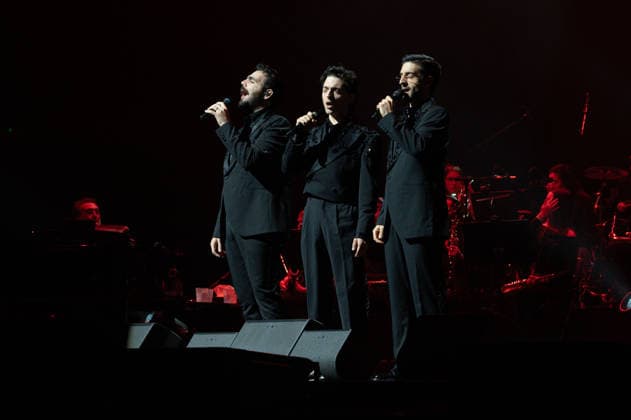 Il Volo perform at Movistar Arena in Madrid, Spain - 09 Dec 2025 (R-L) Gianluca Ginoble, Piero Barone and Ignazio Boschetto from Il Volo perform at Movistar Arena in Madrid. Madrid Spain Copyright: xAtilanoxGarciax xSOPAxImagesx photo02749